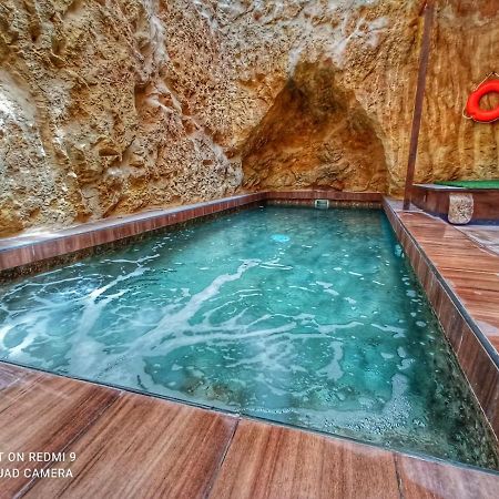 Town House With Private Pool In Village Centre Kalkara Екстер'єр фото