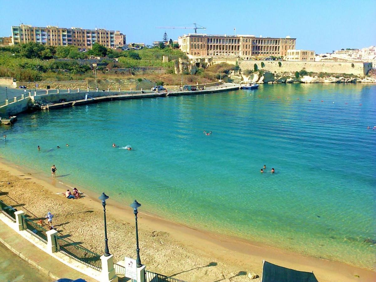 Town House With Private Pool In Village Centre Kalkara Екстер'єр фото