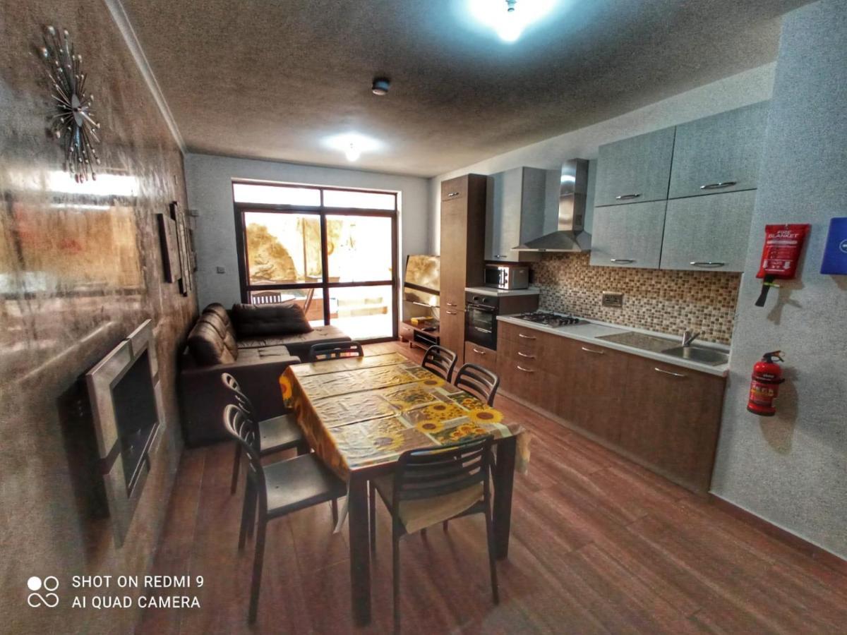 Town House With Private Pool In Village Centre Kalkara Екстер'єр фото