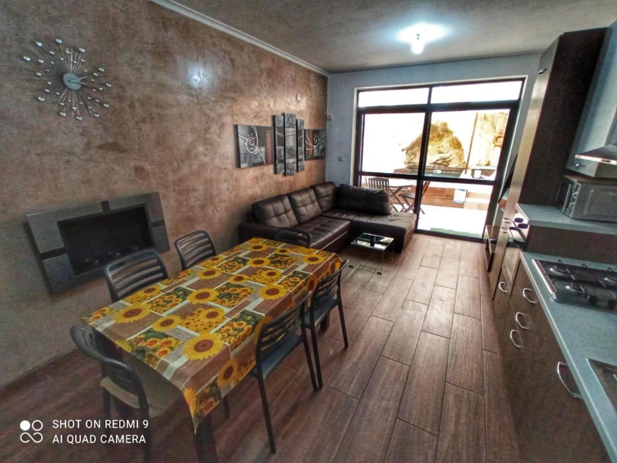Town House With Private Pool In Village Centre Kalkara Екстер'єр фото