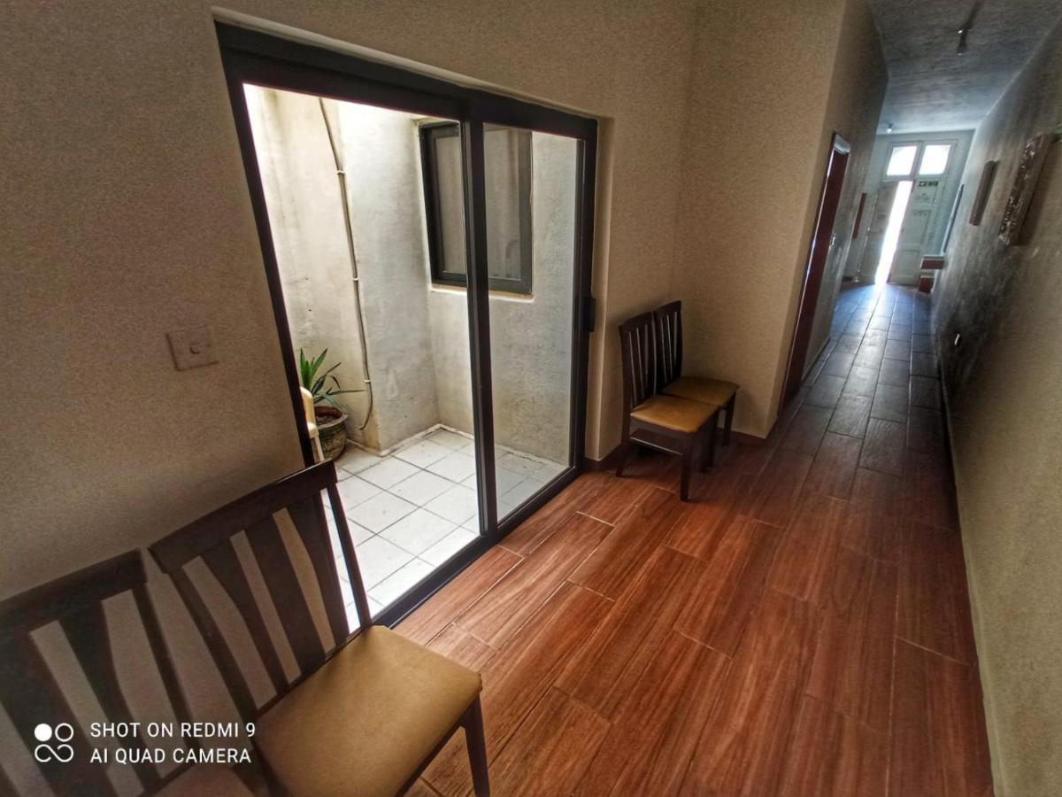 Town House With Private Pool In Village Centre Kalkara Екстер'єр фото