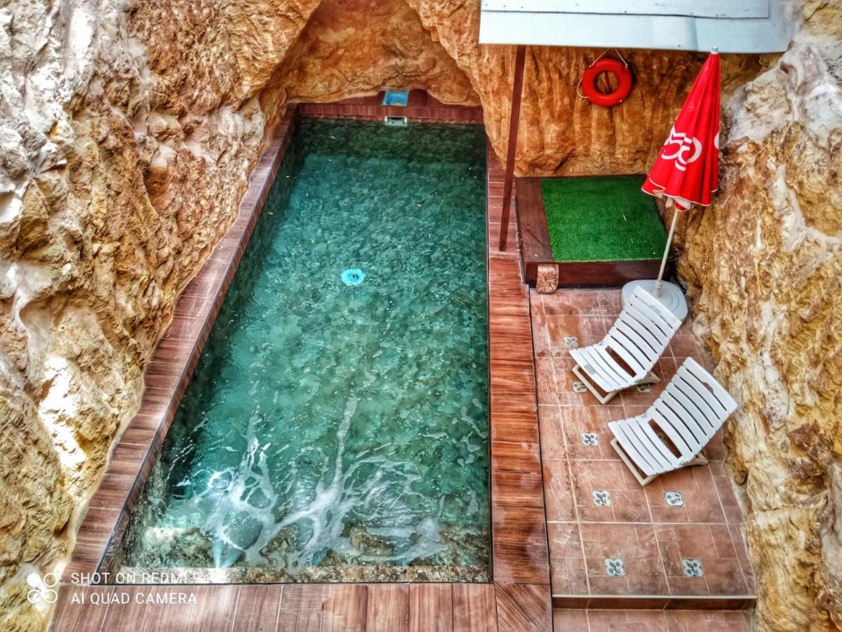 Town House With Private Pool In Village Centre Kalkara Екстер'єр фото